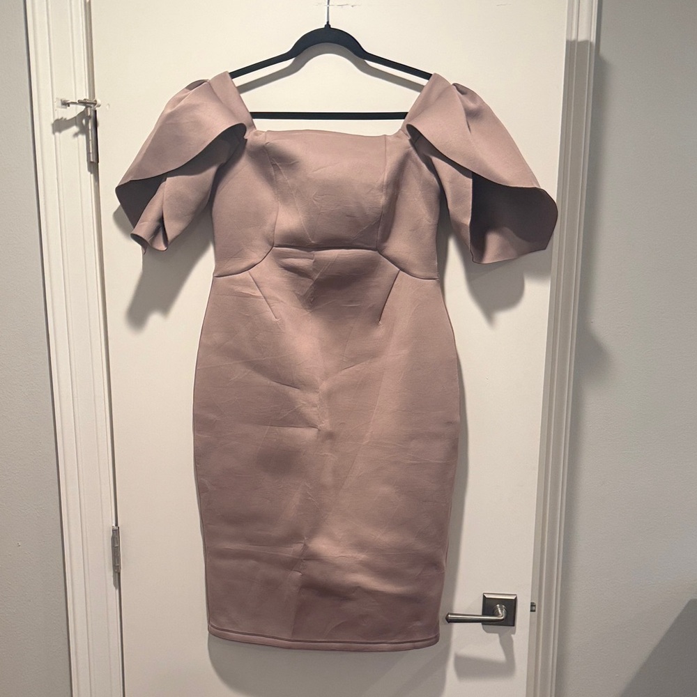 Elegant Light Mauve Pink Off-Shoulder Maternity Dress